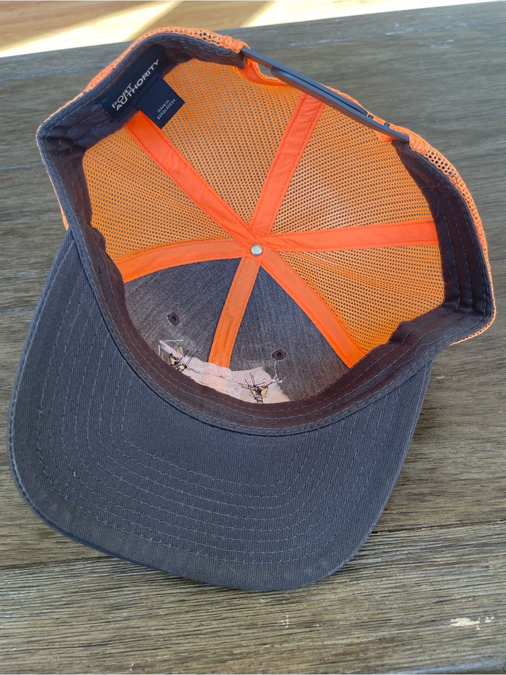 Trucker hat - Picture 2 of 2